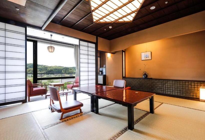 اتاق سوپریور, Yamashiro Onsen Miyabi No Yado Kaga Hyakumangoku