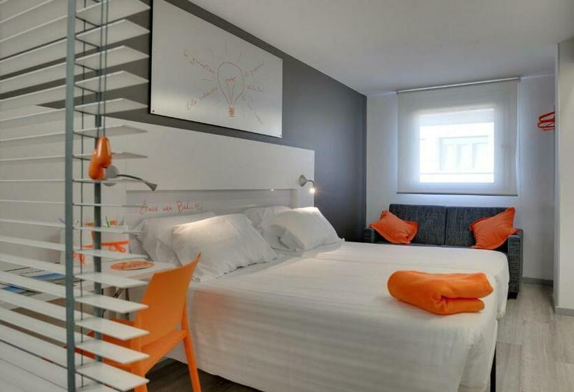 Номер Стандарт, Bed4u Pamplona