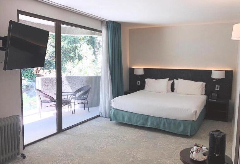 سوییت جونیور لوکس, Bosque De Reñaca