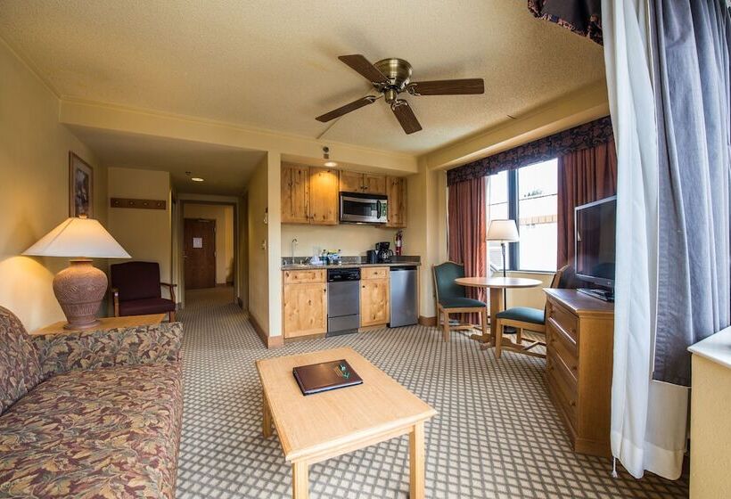 Люкс, The Grand Lodge Hotel And Suites
