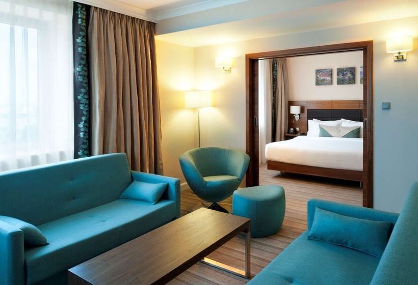 سوییت جونیور, Hilton Garden Inn Krakow