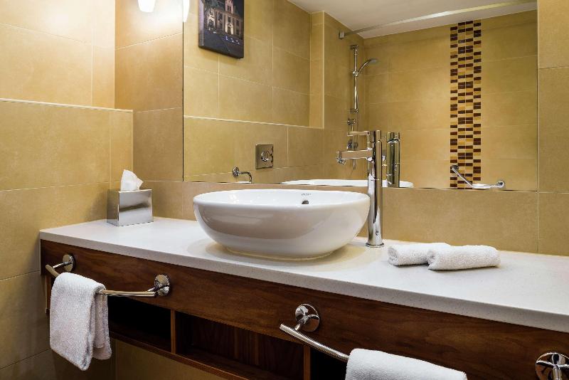 اتاق استاندارد, Hilton Garden Inn Krakow
