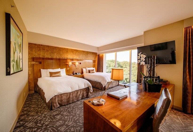 Люкс, Miyako Hybrid Hotel Torrance