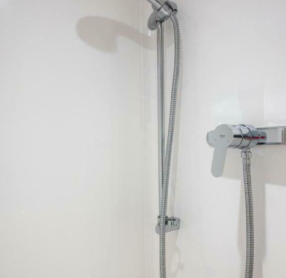 스탠다드 룸, Smart Russell Square Hostel