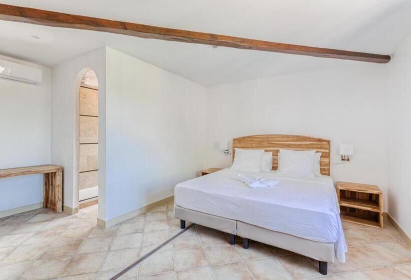 Номер Superior, Domaine De La Nerthe  Hotel Provence Mediterranee