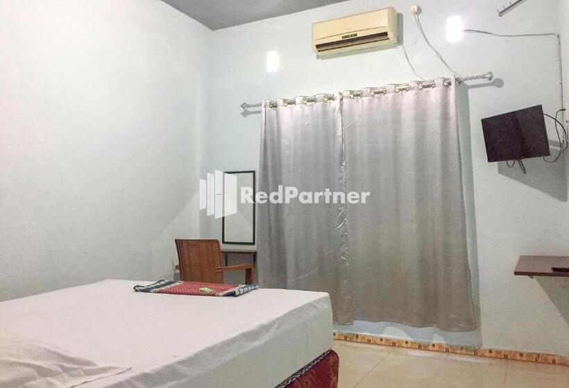 스탠다드 룸, Wisma Andini Palopo Redpartner