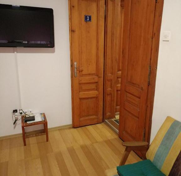 Standard room with outdoor bath, Apartment And Roomstabašnicetuzla Centar