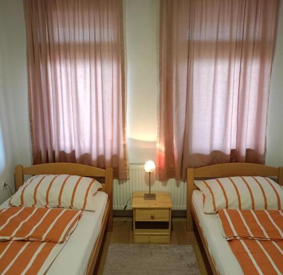 Standard room with outdoor bath, Apartment And Roomstabašnicetuzla Centar