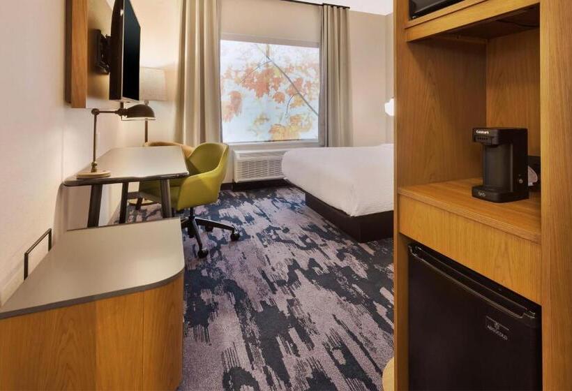 带大床的标准间, Fairfield By Marriott Inn & Suites Grand Rapids North