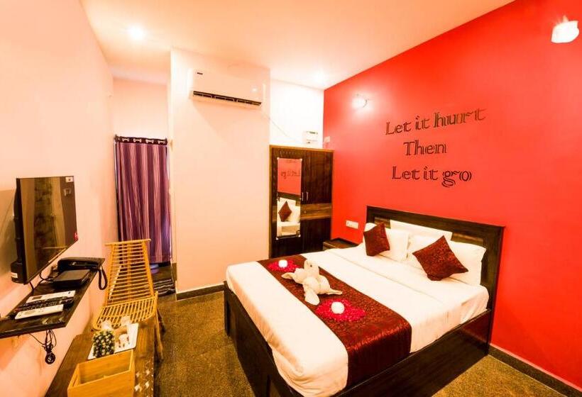Номер Стандарт с Балконом, Jeyam Residency