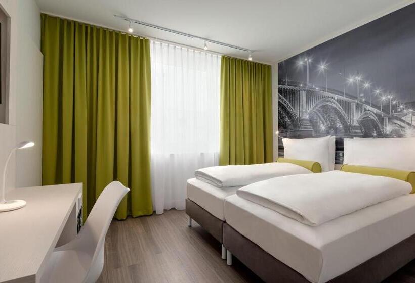 Номер Стандарт, Super 8 By Wyndham Chemnitz