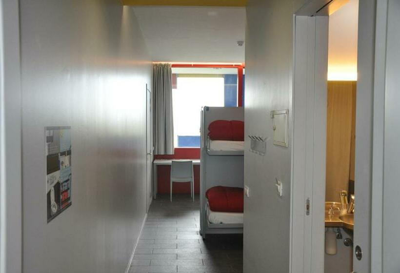 Chambre Standard, Centre Esplai Albergue