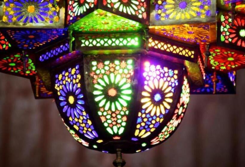 اتاق استاندارد یک نفره, Azoul