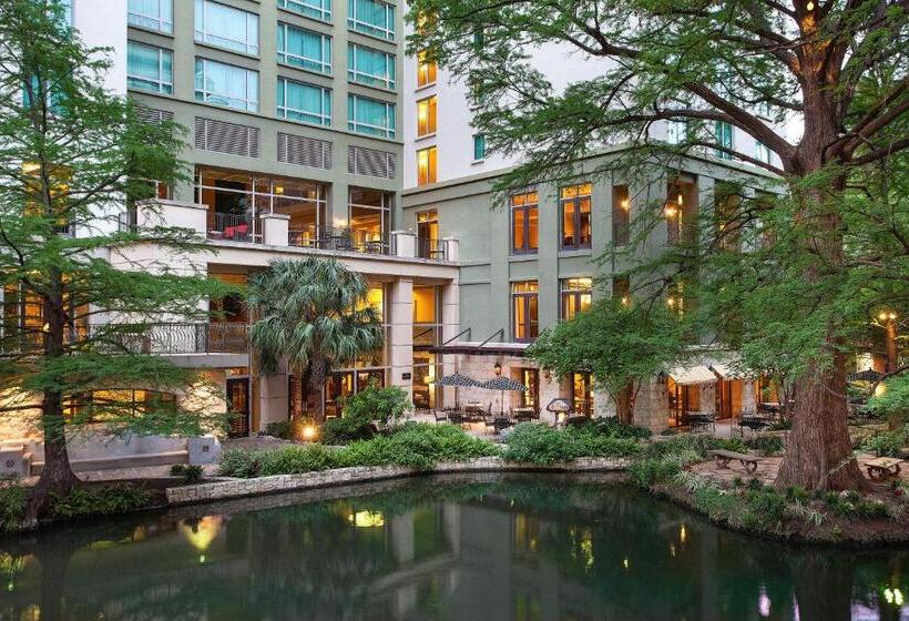 סוויטה עם נוף לעיר, Contessa   Suites On The Riverwalk