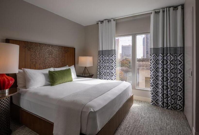 חדר דלוקס עם מיטת קינג, Contessa   Suites On The Riverwalk