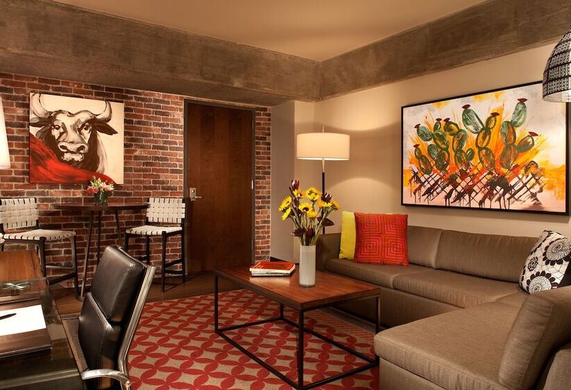 סוויטה עם נוף לעיר, Contessa   Suites On The Riverwalk