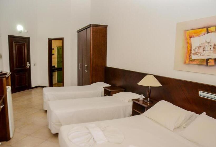 اتاق لوکس چهار تخته, Guarita Park Hotel   By Life Hotéis