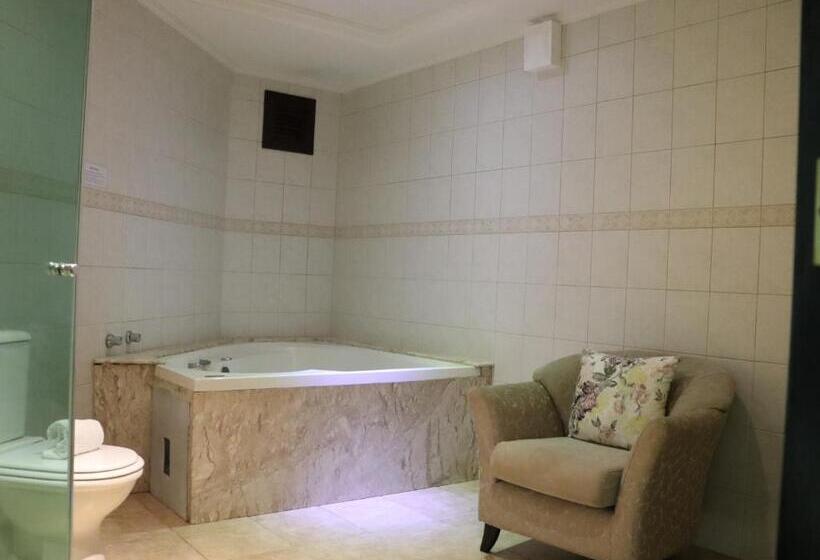 سوییت لوکس, Guarita Park Hotel   By Life Hotéis