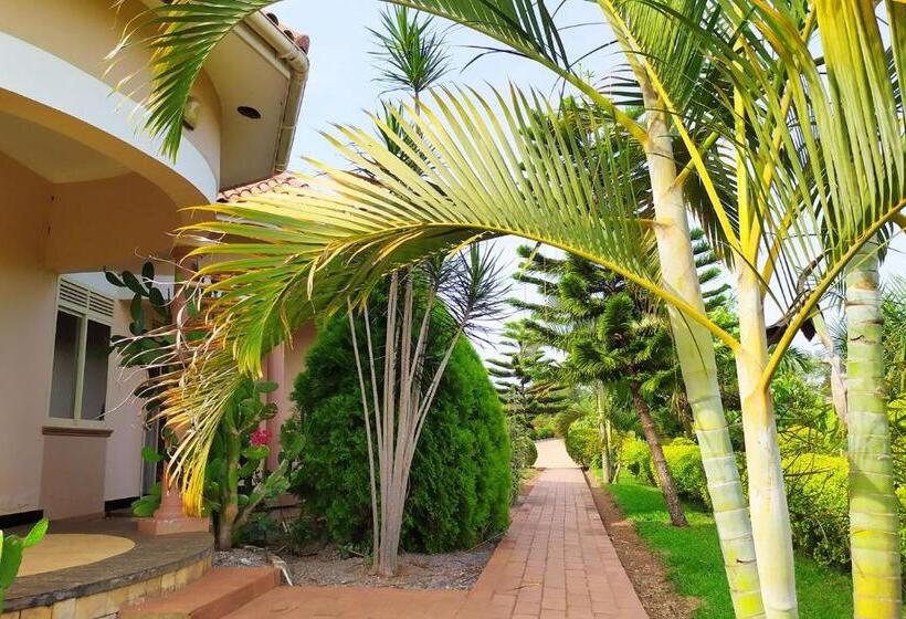 اتاق لوکس, Hoima Flight Motel