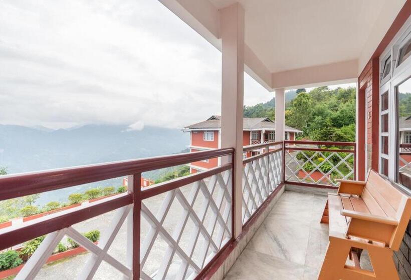 اتاق لوکس با بالکن, Summit Tashi Ghang Heritage Resort
