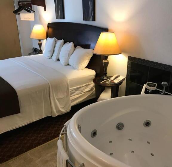 스탠다드 룸 킹사이즈 침대, Gold Pan Lodge