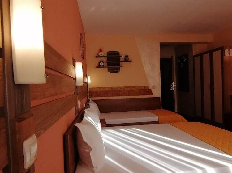 Семейный Номер, Boutique Guest House Ikonomov