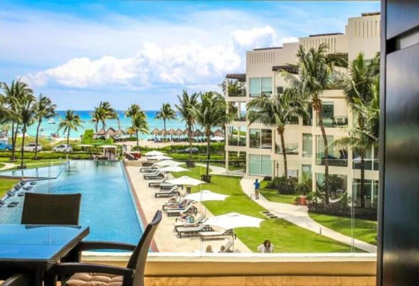 2 Schlafzimmer Apartment Meerblick, The Elements Oceanfront & Beachside Condo