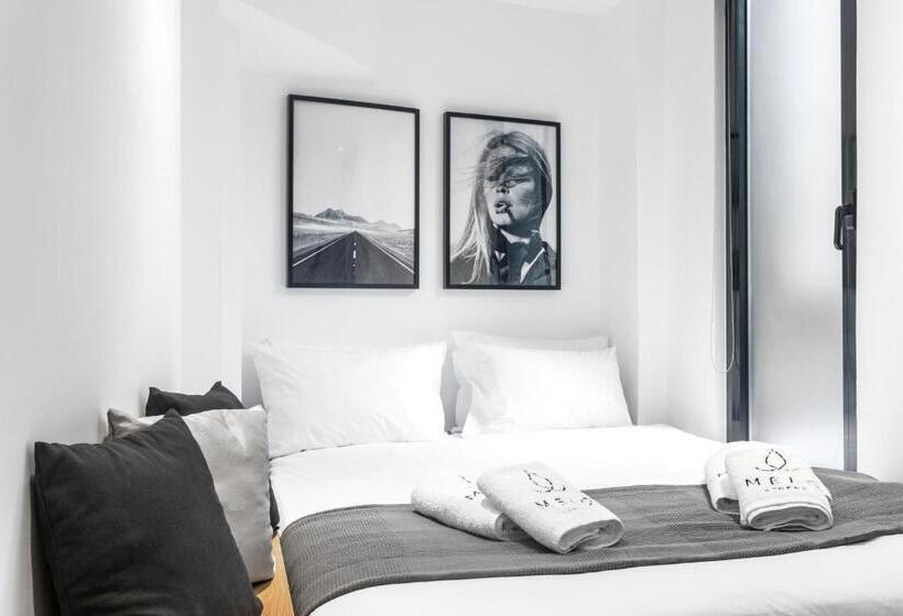 اتاق استاندارد, Melo Athens