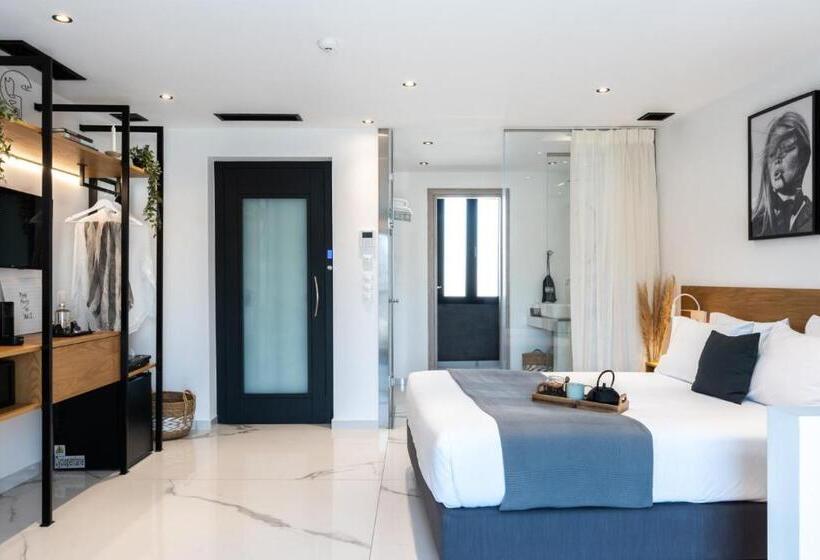 Suite with Terrace, Melo Athens