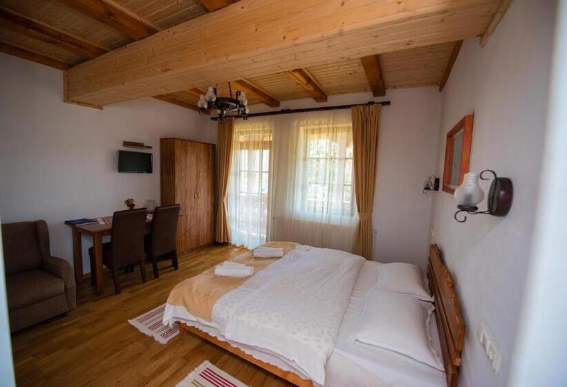 스탠다드 룸, Pensiunea Agroturistica Raluca