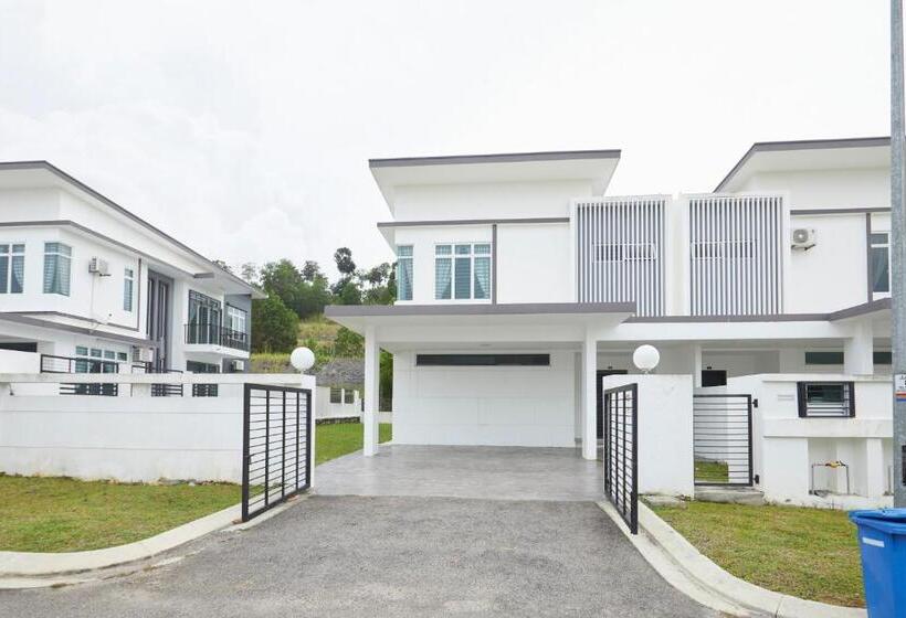 Вилла Deluxe 1 Спальня, Desaru Arcadia Villa By Convergence