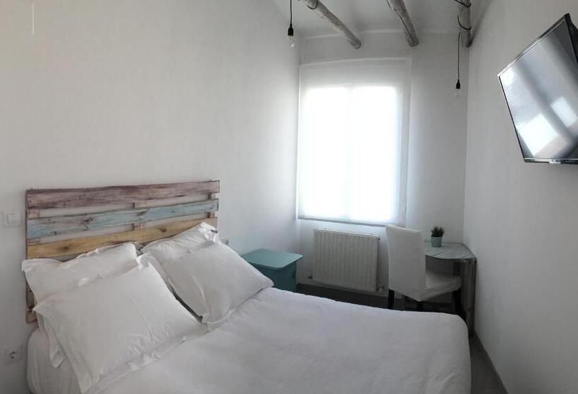 Номер Стандарт, Hostal Gargal