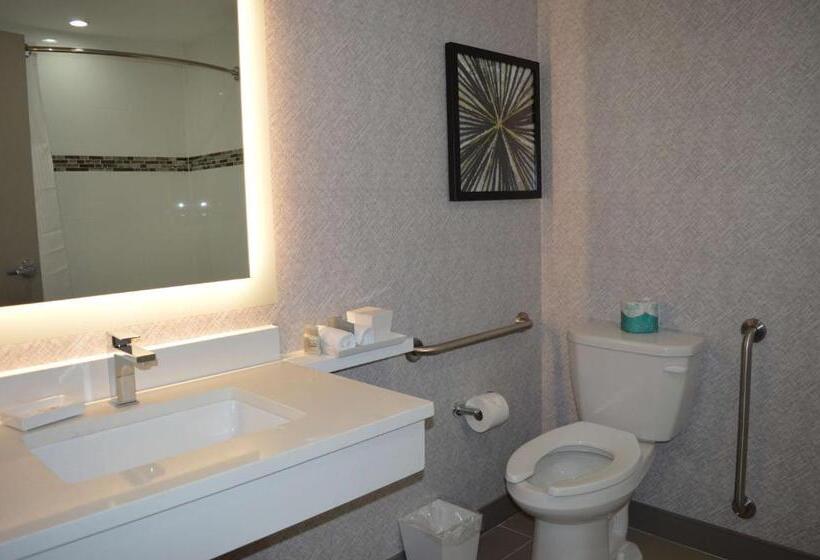 Номер Стандарт Кровать Кинг Адаптированный для Инвалидов, Best Western Premier Route 97 Vernon