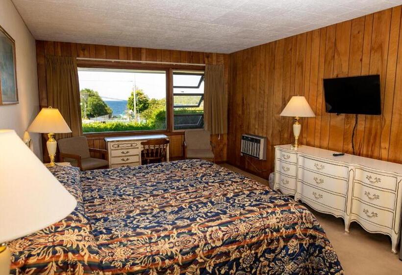 Стандартный Номер Кровать Кинг, Hillside Inn