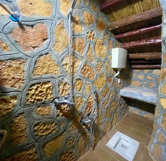 Номер Стандарт Совместная Ванная, نُزُل تُراثي شقْراء Heritage Guesthouse Shaqra