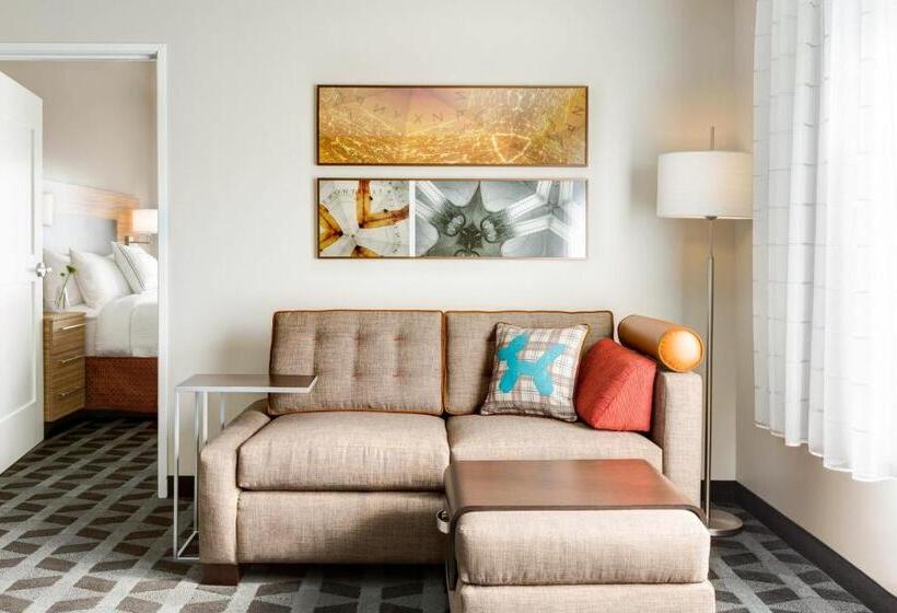 Люкс Кровать Кинг, Towneplace Suites By Marriott Tehachapi
