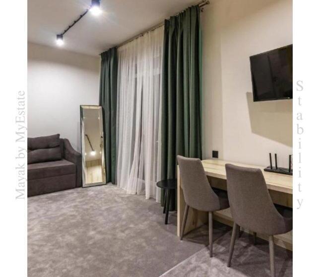 آپارتمان سوپریور 1 خوابه, Aparthotel Mayak Yablunytsia