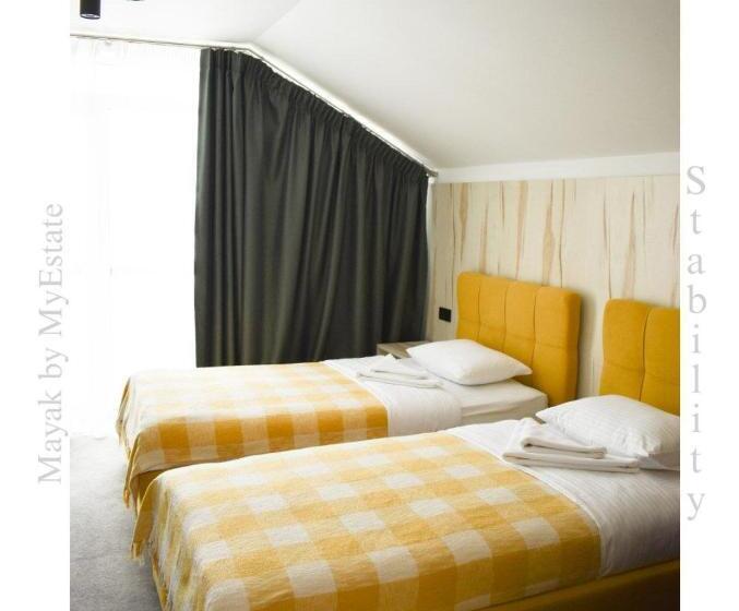 آپارتمان 1 خوابه با بالکن, Aparthotel Mayak Yablunytsia
