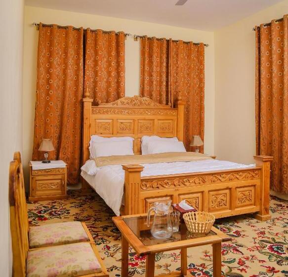 اتاق لوکس با تخت بزرگ, Duroyou Inn