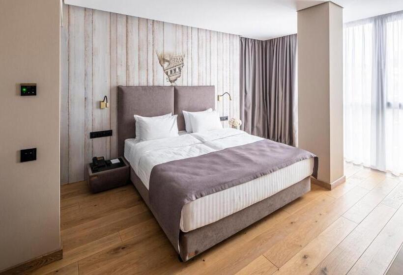 اتاق سوپریور, Loft7