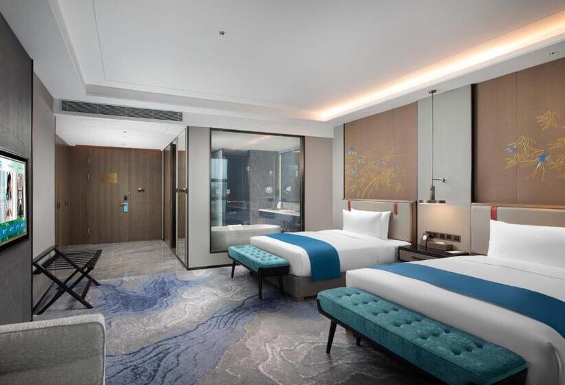 Номер Deluxe, Wyndham Changzhou Liyang
