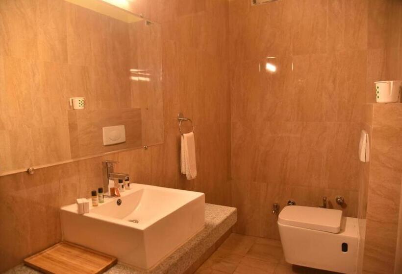 Стандартный Номер Кровать Кинг, The River Front Resort