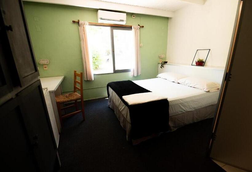 スタンダードルーム, Mundaka Hostel Y Bar