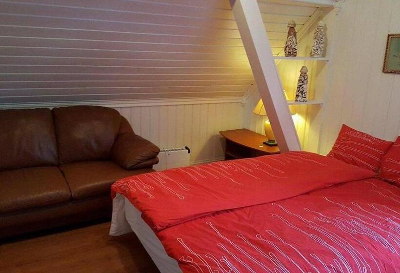 标准间, Egil S Vacation House
