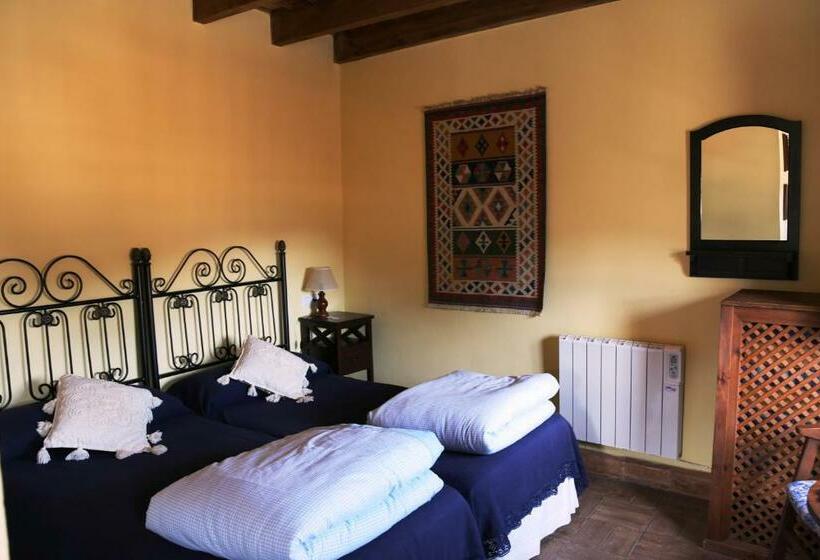Номер Стандарт, Posada Del Fresno