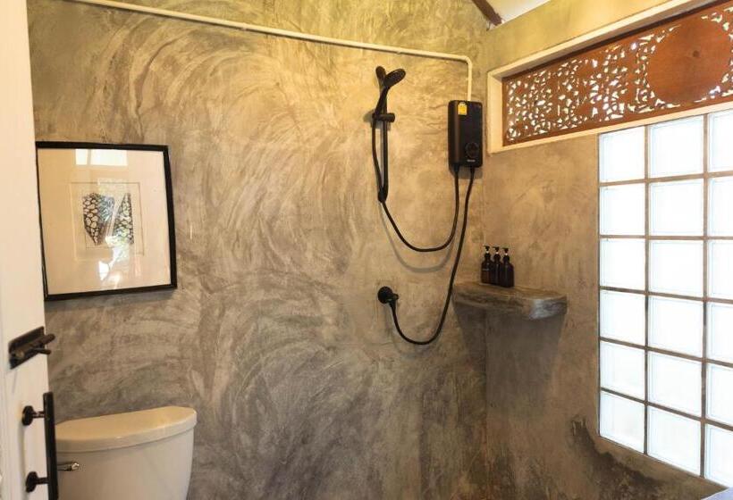 اتاق استاندارد با تراس, Barefoot Project Formerly Baan Klong Kleng