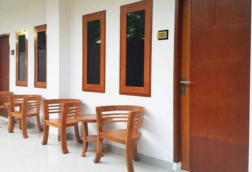Quarto Deluxe, Grand Kuta