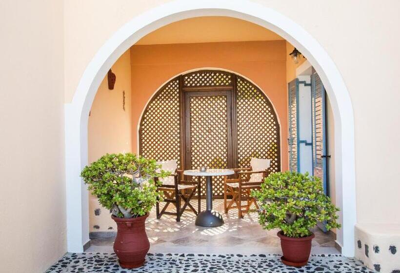 استودیوی استاندارد, Anemoessa Villa