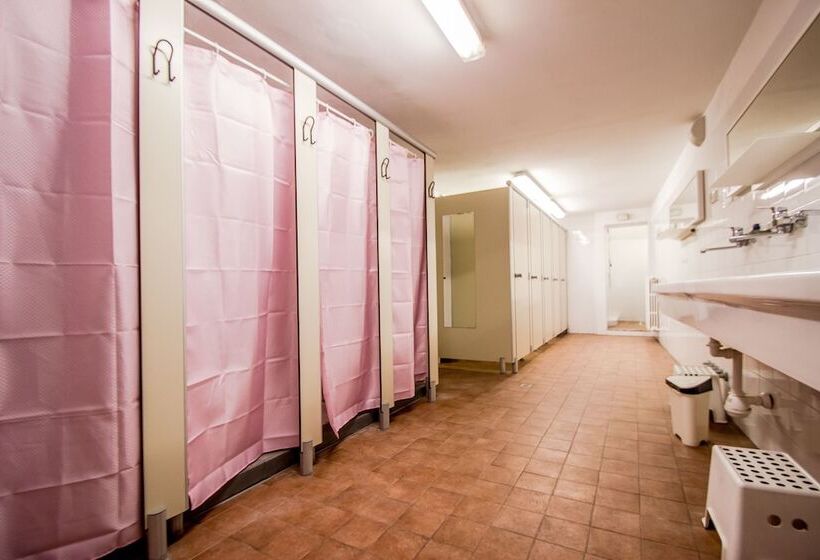 共用房间的床, Hostel Santa Monaca