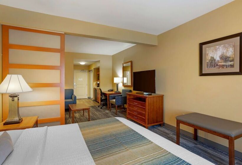 Люкс, Best Western Plus University Park Inn & Suites